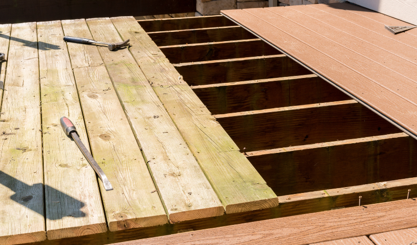 Pressure Treated Wood vs Composite Decking:  Making the Best Choice for Your Project